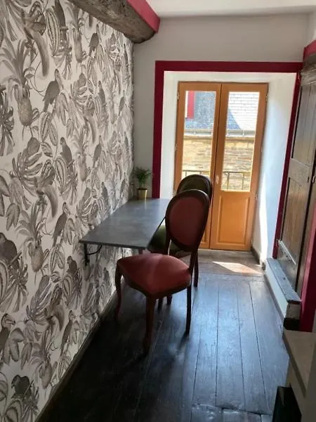 Aparthotel La Maison du paon- Josselin 0*,  France
