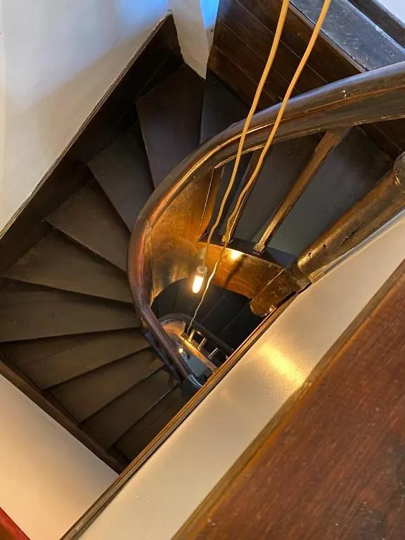 Aparthotel La Maison du paon- Josselin France